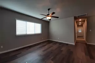 9717 Grosbeak Ln, Magnolia, TX 77354 - Photo 4