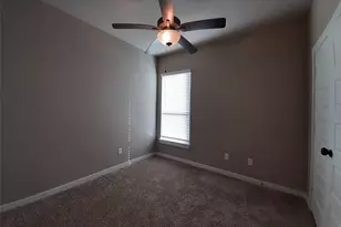 9717 Grosbeak Ln, Magnolia, TX 77354 - Photo 12