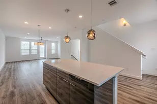 18736 B Centro Main St, Shenandoah, TX 77385 - Photo 8