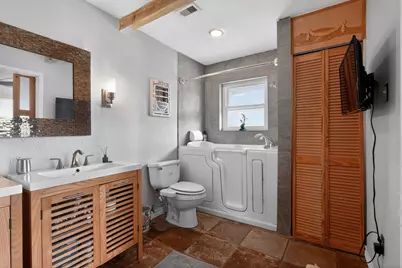 2615 Avenue B, Dickinson, TX 77539 - Photo 24