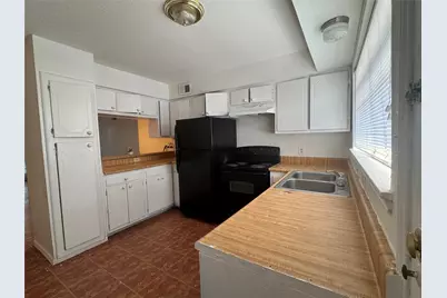 6405 Westward Street #22, Houston, TX 77081 - Photo 2