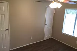760 Memorial Mews St, Houston, TX 77079 - Photo 12