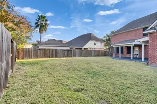 2026 Avana Glen Ln, Sugar Land, TX 77498 - Photo 44