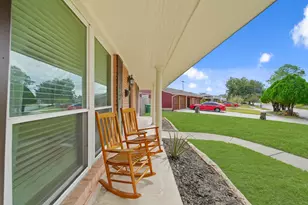 10803 Doud St, Houston, TX 77035 - Photo 8