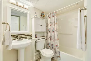 6102 Seawall Blvd, Galveston, TX 77551 - Photo 6