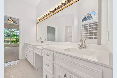 66 Winthrop Harbor S, Montgomery, TX 77356 - Photo 20