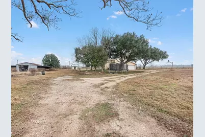 10445 Fm 442 Road, Boling, TX 77420 - Photo 24