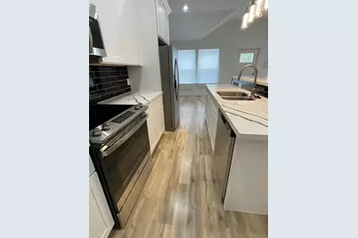 5202 Northridge Drive #A, Houston, TX 77033 - Photo 4