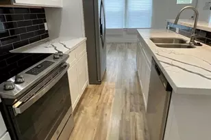 5202 Northridge Dr, Houston, TX 77033 - Photo 4