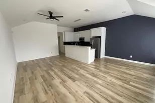 5202 Northridge Dr, Houston, TX 77033 - Photo 6