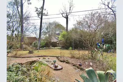 2625 Gladys Avenue, Beaumont, TX 77702 - Photo 34