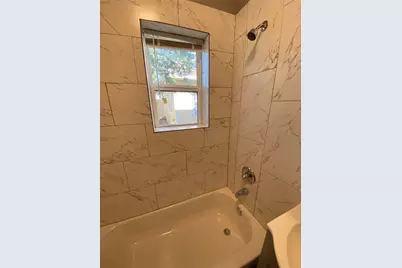 222 Grace Street #4, Houston, TX 77003 - Photo 4