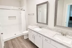 2335 Cedar Pl Dr, Conroe, TX 77306 - Photo 6
