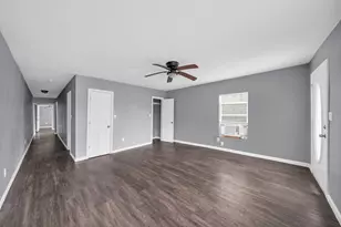 7919 Brays St, Houston, TX 77012 - Photo 10