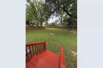 7110 Highway 6, Hitchcock, TX 77563 - Photo 10