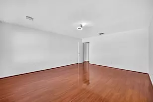 11107 Malden Dr, Houston, TX 77075 - Photo 18