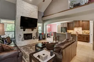 11007 Arthurian Dream Ct, Tomball, TX 77375 - Photo 4