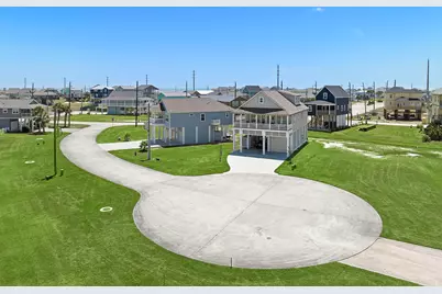 3803 Carmel Court, Galveston, TX 77554 - Photo 4