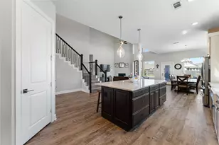 10027 Golden Woods Dr, Missouri City, TX 77459 - Photo 8