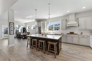 10027 Golden Woods Dr, Missouri City, TX 77459 - Photo 6