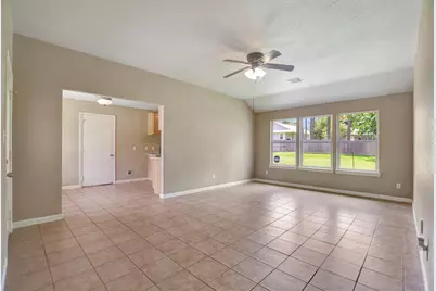 10731 Royal Terrell Drive, Conroe, TX 77303 - Photo 8