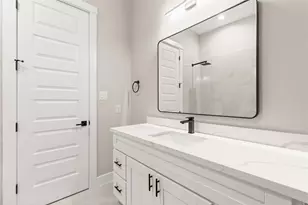 5915 Wheatley Holw Ln, Houston, TX 77091 - Photo 24