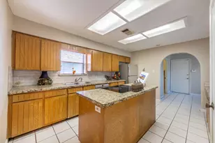 6030 Gallant Forest Dr, Houston, TX 77088 - Photo 12