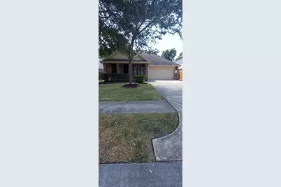 2310 Appian Way, Pearland, TX 77584 - Photo 2
