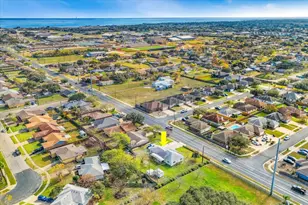 850 Purdue Rd, Corpus Christi, TX 78418 - Photo 4