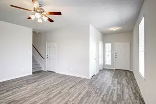 2839 Silver Tree, Houston, TX 77014 - Photo 10