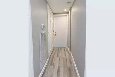 2347 Sheridan Street #4, Houston, TX 77030 - Photo 18