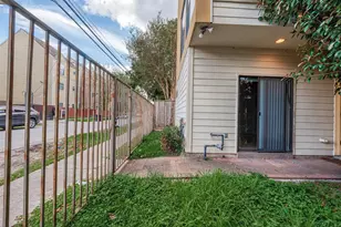 4305 Eigel St, Houston, TX 77007 - Photo 28