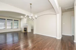 9135 Edgeloch Dr, Spring, TX 77379 - Photo 4