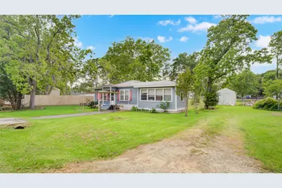 3514 Commerce Street, Damon, TX 77430 - Photo 22