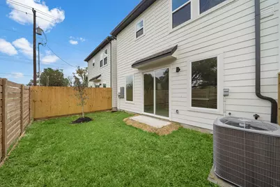 24 Bucan #F, Houston, TX 77076 - Photo 30