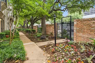 5382 Brownway St, Houston, TX 77056 - Photo 4
