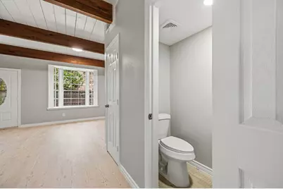 5382 Brownway Street #D39, Houston, TX 77056 - Photo 14