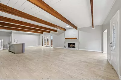 5382 Brownway Street #D39, Houston, TX 77056 - Photo 10