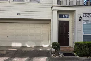 2020 Mason St, Houston, TX 77006 - Photo 2