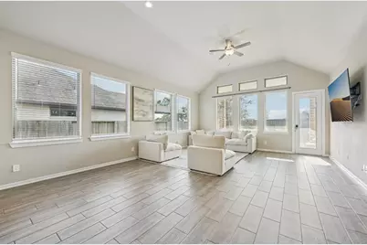 4734 Franklin Way, Iowa Colony, TX 77583 - Photo 4