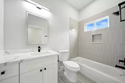 2304 Hoskins Drive #E, Houston, TX 77080 - Photo 22