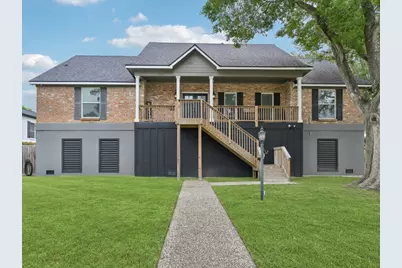 18611 Point Lookout Drive, Nassau Bay, TX 77058 - Photo 2