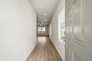 11408 Waterford Spg Trl, Houston, TX 77047 - Photo 4