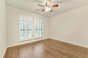 3510 Harbor Pass Ln, Friendswood, TX 77546 - Photo 32
