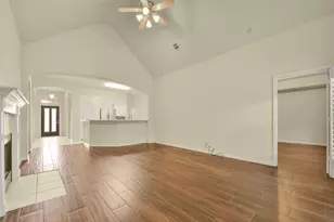 3510 Harbor Pass Ln, Friendswood, TX 77546 - Photo 8