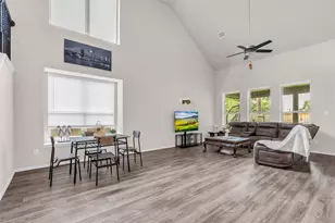 4608 Mustang Run Dr, Rosenberg, TX 77469 - Photo 4