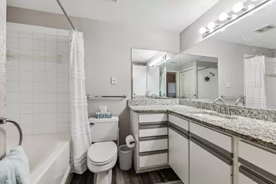 1330 Old Spanish Trail #1103, Houston, TX 77054 - Photo 8