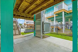 1222 Oahu Dr, Galveston, TX 77554 - Photo 8