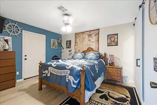 1222 Oahu Dr, Galveston, TX 77554 - Photo 18