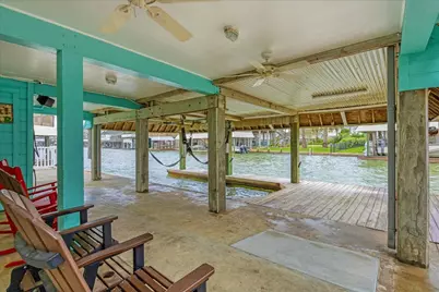 1222 Oahu Drive, Galveston, TX 77554 - Photo 32